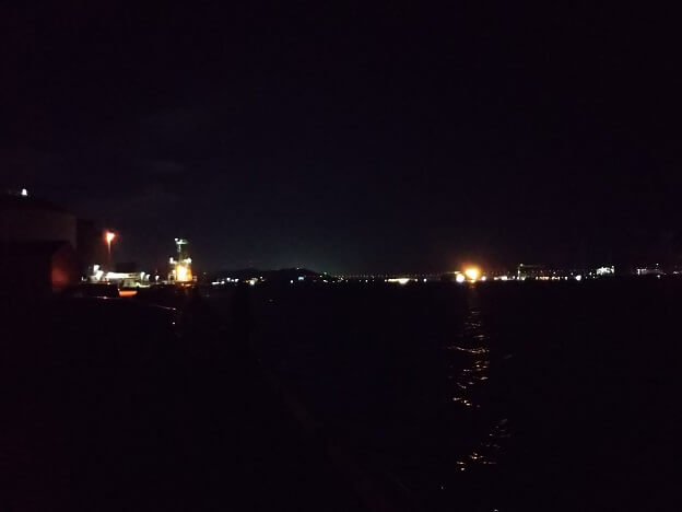 夜の林田港