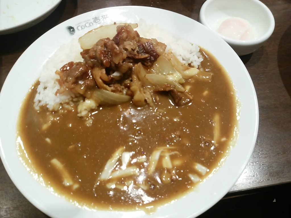 ココイチの牛カルビ焼肉カレーにチーズと半熟卵が絶品 あははライフ