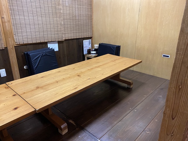ともしび座敷席