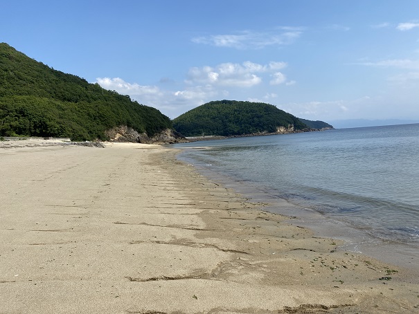 名部戸海水浴場砂浜