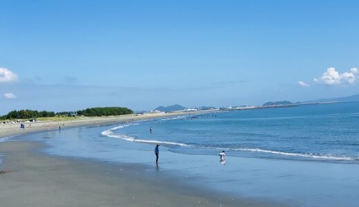 小松海水浴場 遠浅で砂浜がきれいなビーチと海の家 徳島市