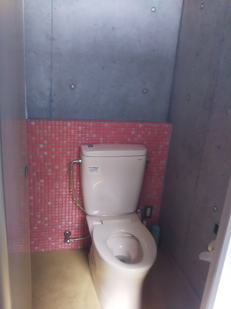 沙弥島海水浴場　洋式トイレ