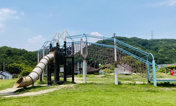 みやま公園　わんぱく広場　ネットの大型遊具