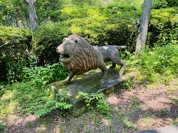みやま公園　彫刻広場　ライオン