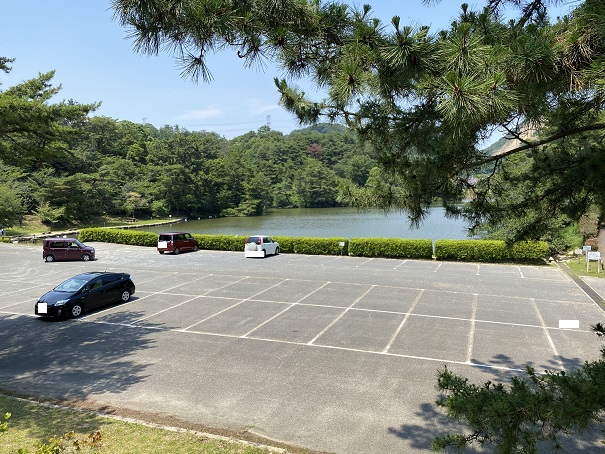 みやま公園　赤松池駐車場