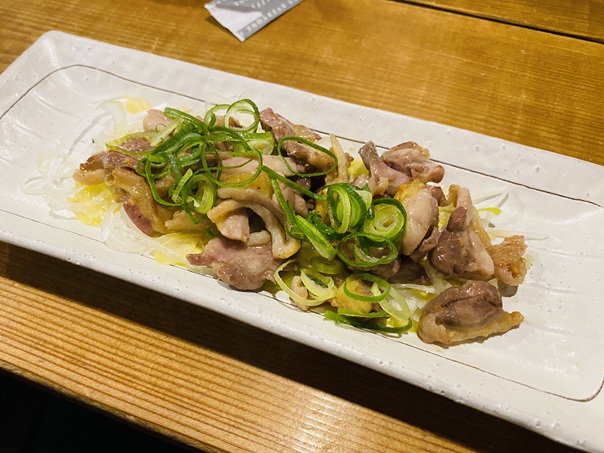 鶏ハラミの塩炒め