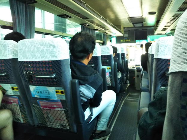 羽田空港 成田空港間のリムジンバスは荷物も2個預けれてトイレもあり便利 あははライフ