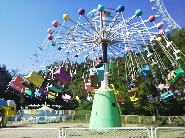 ブラジリアンパーク鷲羽山ハイランド 岡山県遊園地と夏のプール 冬のアイススケート あははライフ