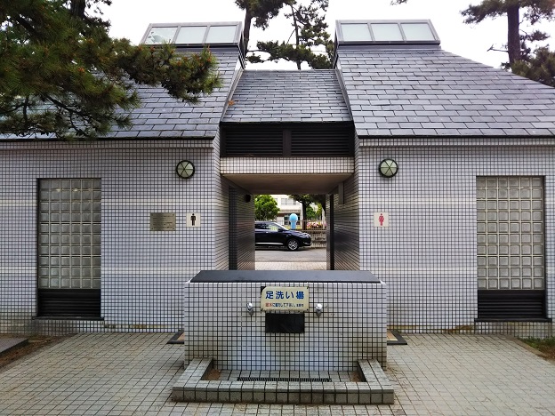 渋川海水浴場　トイレ1