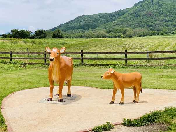 ひるぜんジャージーランド　ジャージー牛の像