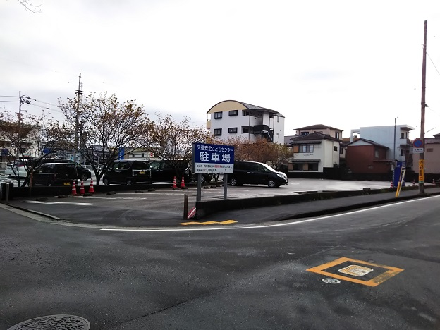 島津病院前駐車場