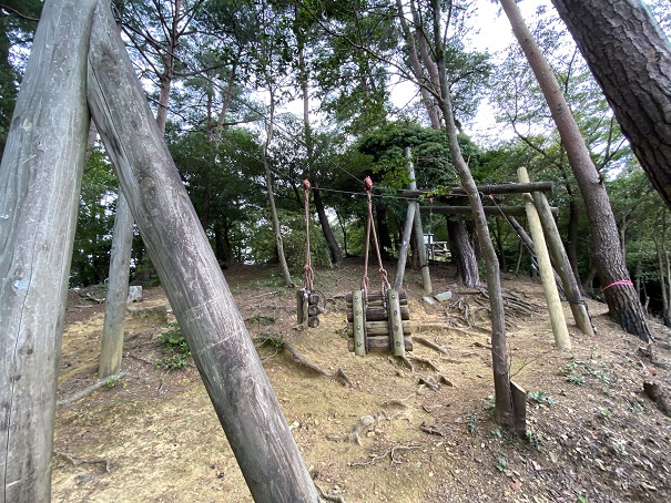 神山森林公園柴刈りアスレチック