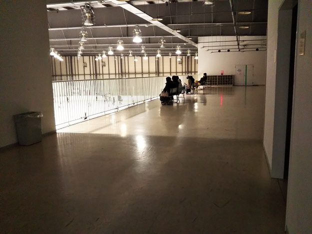 岡山国際スケートリンク　２階2
