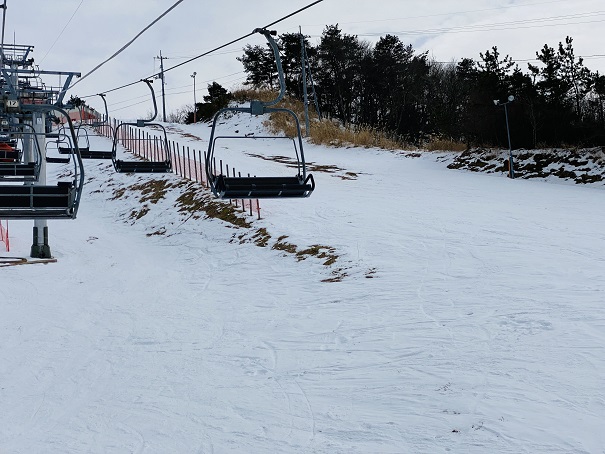 井川スキー場　リフトからタクライコースの写真