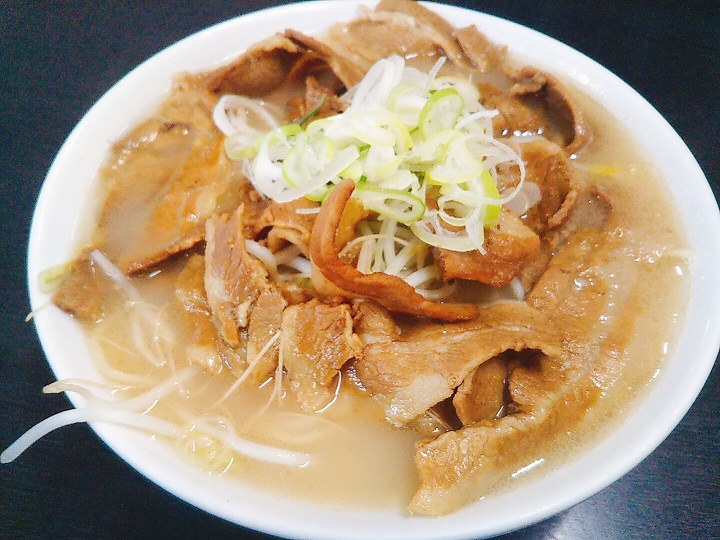 ラーメン公太郎　肉入りラーメン大