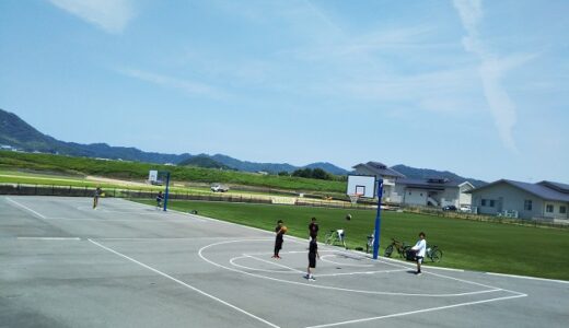 バスケットボールで遊べるゴールや3ON3のコート 香川県の公園や児童館