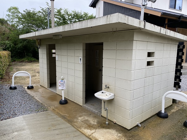 粟井神社　トイレ