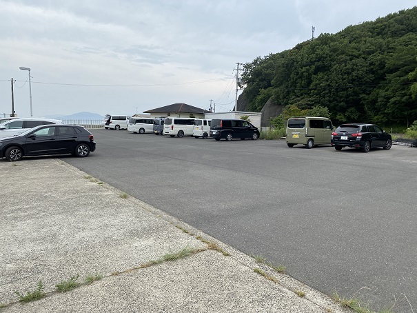 小田浦漁港の駐車場