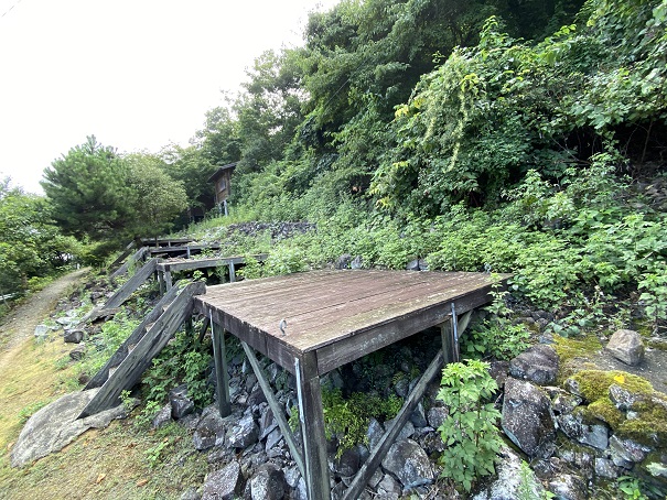 高鉢山キャンプ場　テントサイト