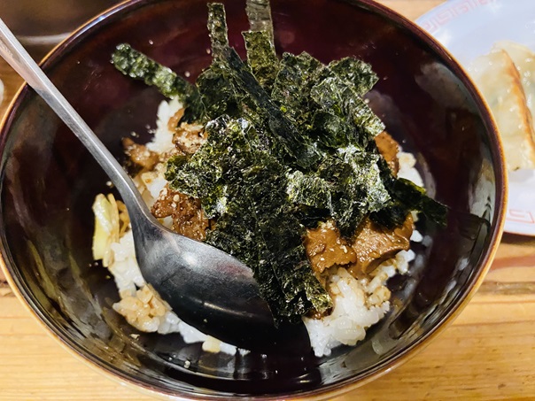 王龍ラーメン　炙りチャーシュー丼