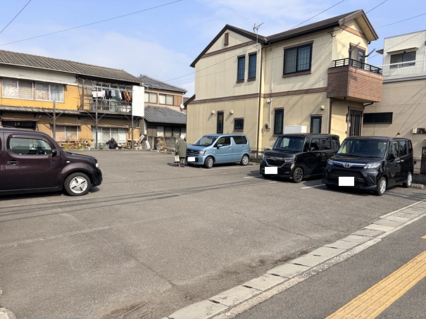 キッチンかぷりす 駐車場