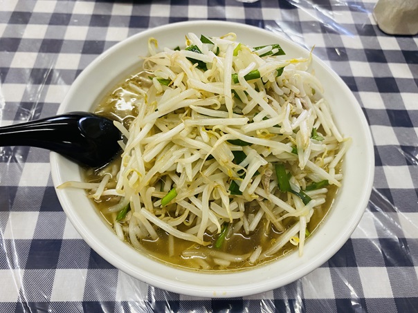 ラーメン五圓安　炒めもやしラーメン　小