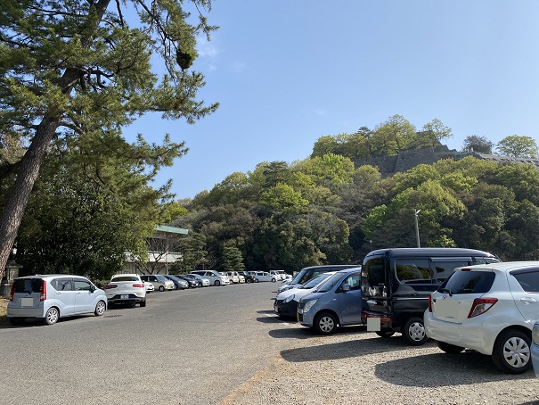 丸亀城駐車場