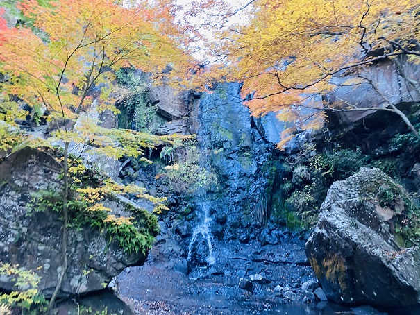 銚子滝と紅葉