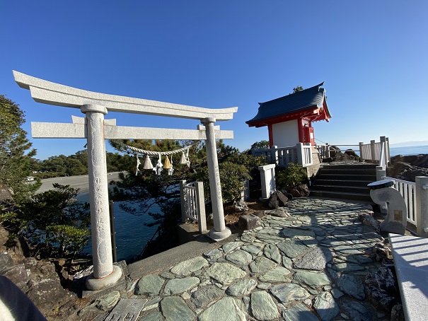 桂浜　海津見神社