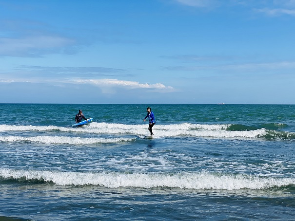 四国地方のおすすめサーフィン体験スクール