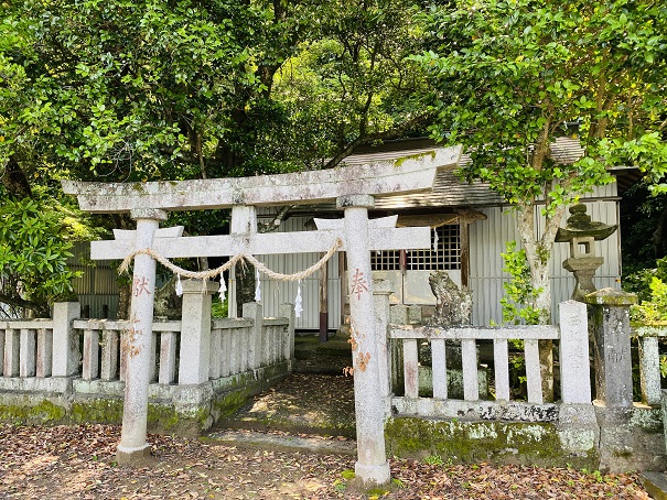 衣ヶ島　仁井田神社