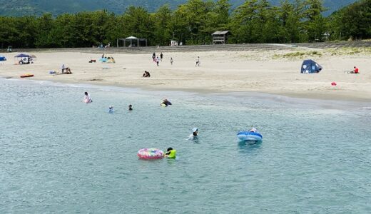興津海水浴場 美しい砂浜 エメラルドグーリンの海 四万十町