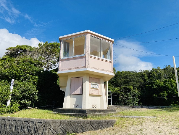 田井ノ浜海水浴場　監視塔
