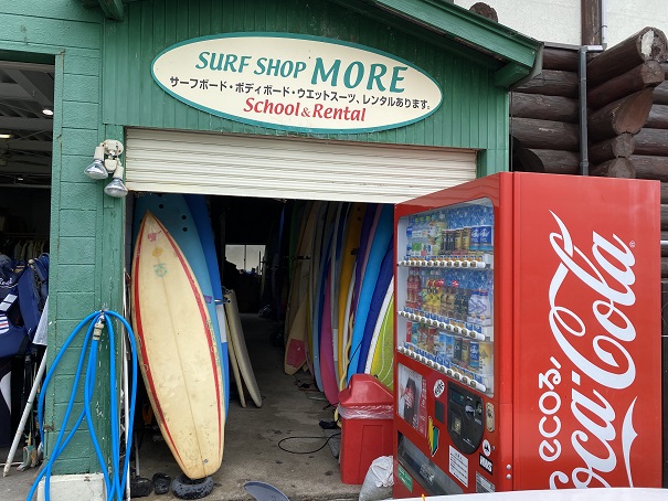 SURF SHOP MORE　レンタルボード