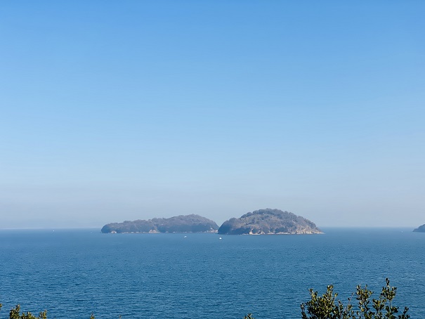 真鍋島　天神鼻展望台からの景色