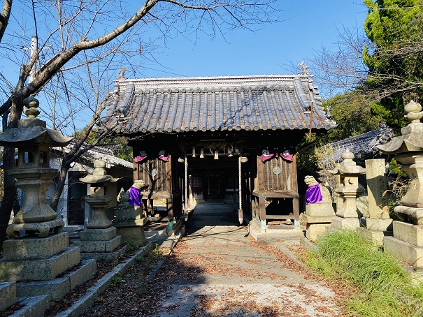 真鍋島　八幡神社門