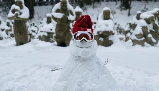 雲辺寺 雪化粧の境内参拝と雪遊びで雪だるま 雪合戦 三好市