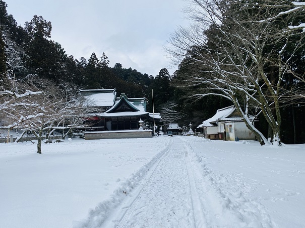箸蔵寺　雪