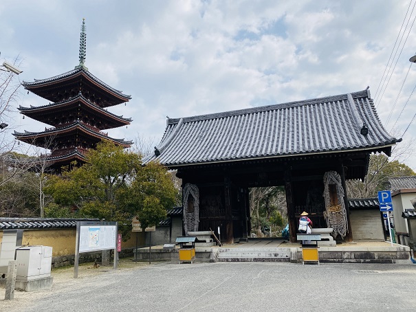 志度寺と五重塔