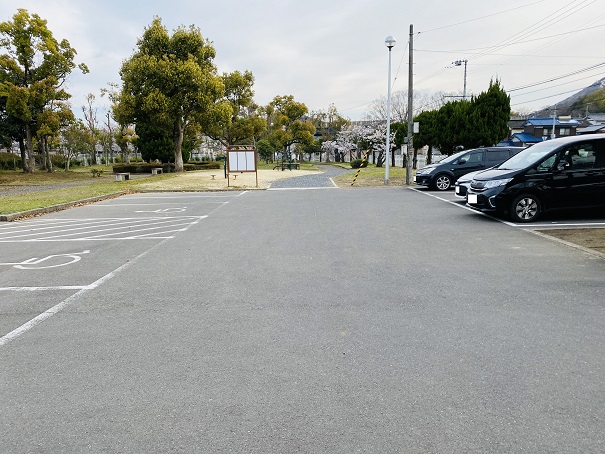 鎌田池公園　駐車場