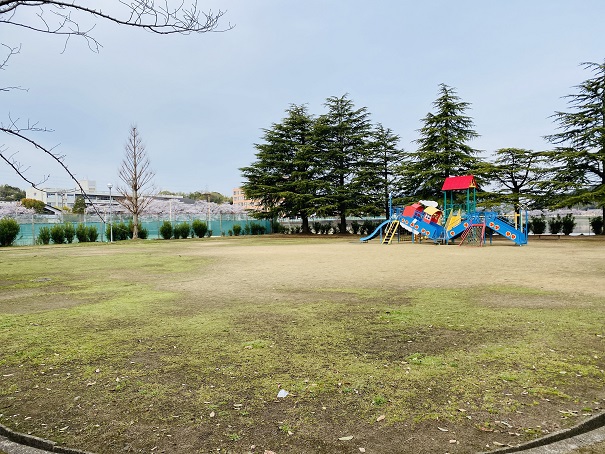 鎌田池公園