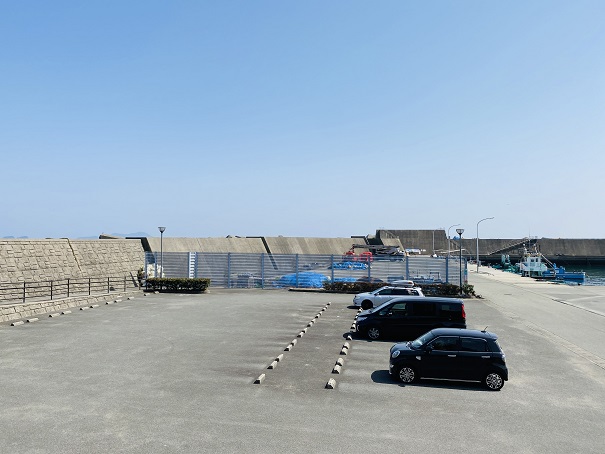鞆奥漁港海浜公園　駐車場