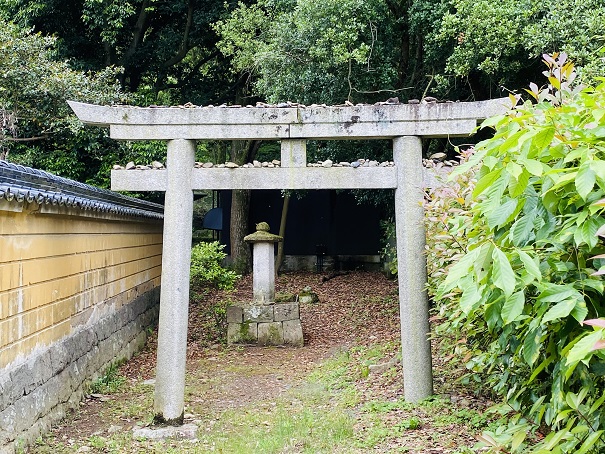 神谷地神社