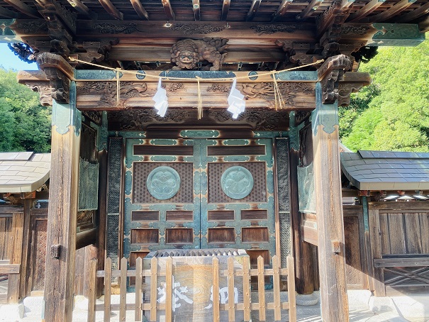 屋島神社　神門　彫刻