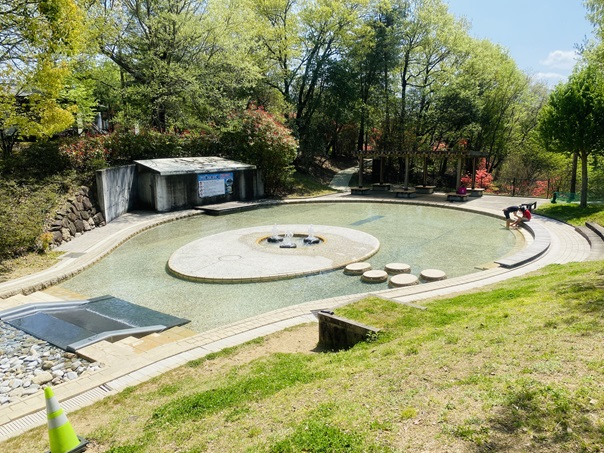 国営讃岐まんのう公園　水遊びができるドラ夢の泉広場