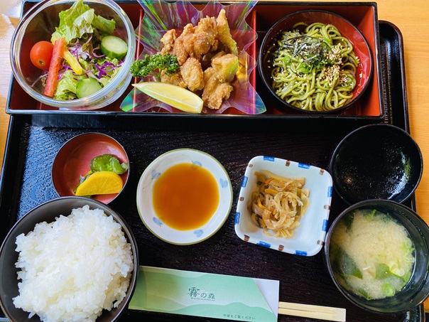 霧の森レストラン　鶏唐揚げ御膳