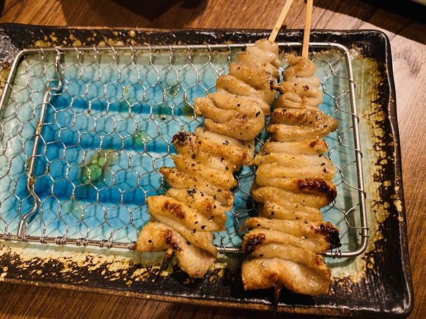 焼き鳥ひびきや　かわ