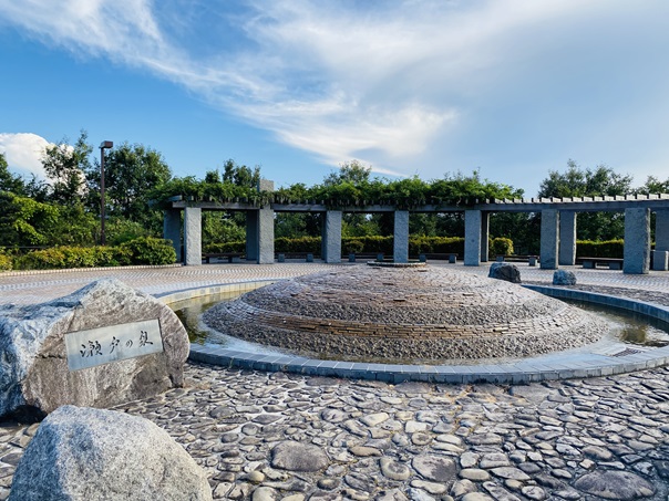 与島PA　瀬戸の泉湧水池