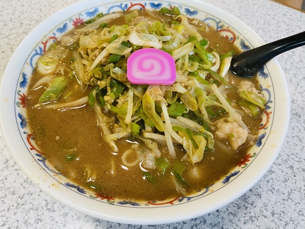 ラーメン川裕　みそホルモンラーメン