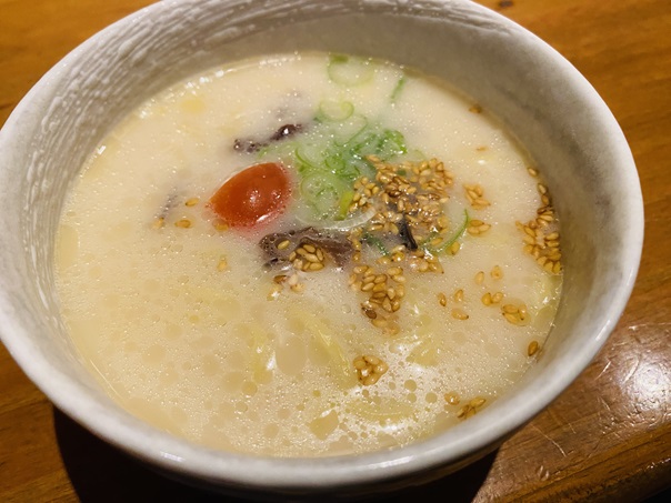 とんこつラーメン